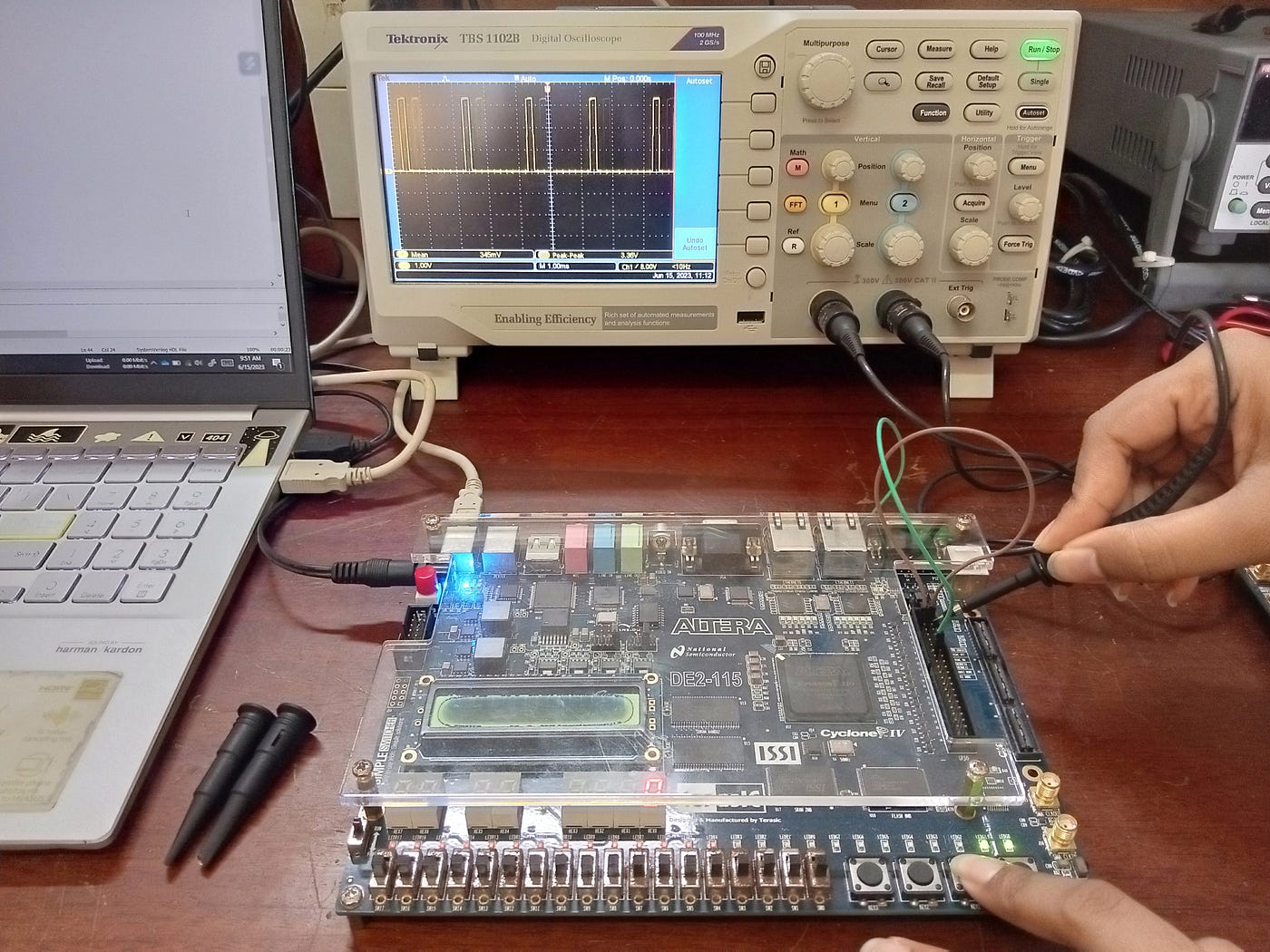 How to become an FPGA engineer? Which FPGA board and program are suitable for beginners?