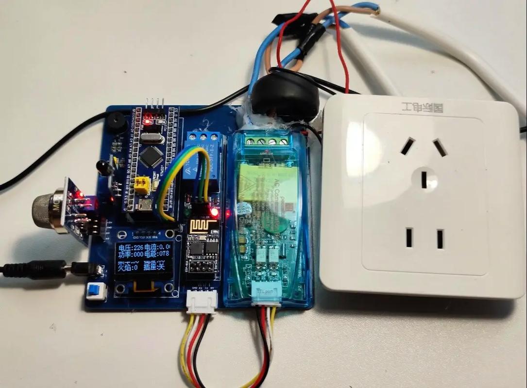Smart Socket basierend auf STM32