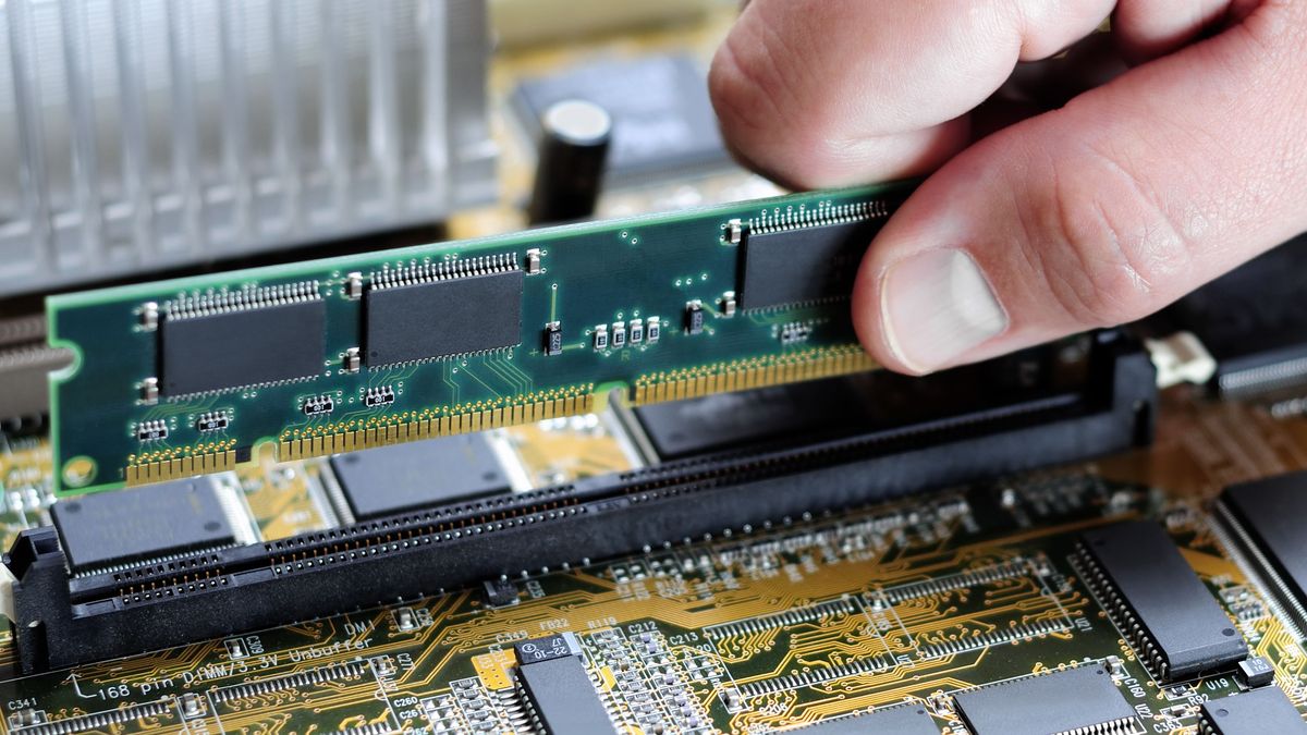 Wie verbindet man einen externen Speicher mit einem FPGA?