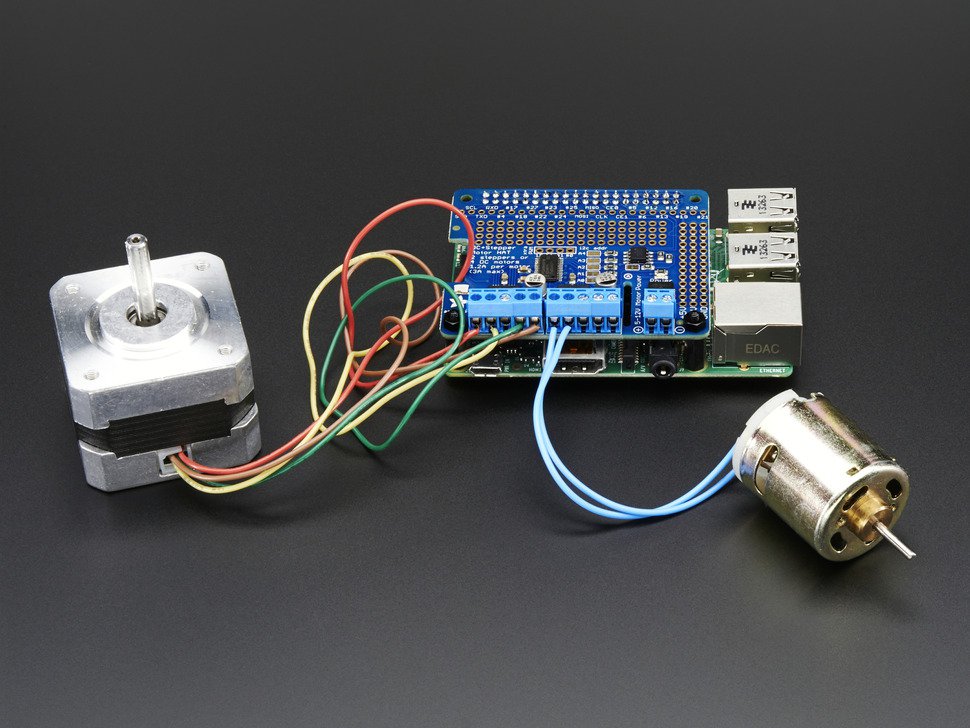 Was sind die Methoden zur Steuerung von Motoren mit einem Raspberry Pi?
